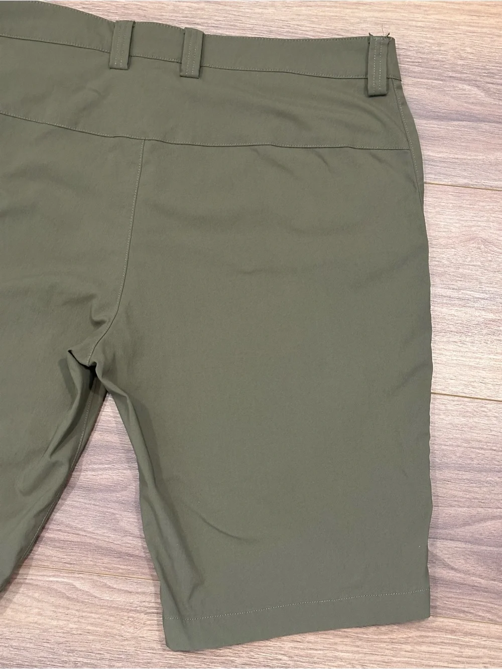 Flylow Hot Tub Shorts in Green Size 36